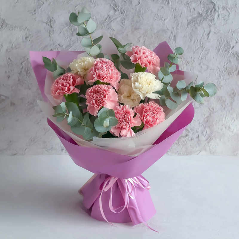 Which Soweto high-end wedding flower online designer has a good reputation?